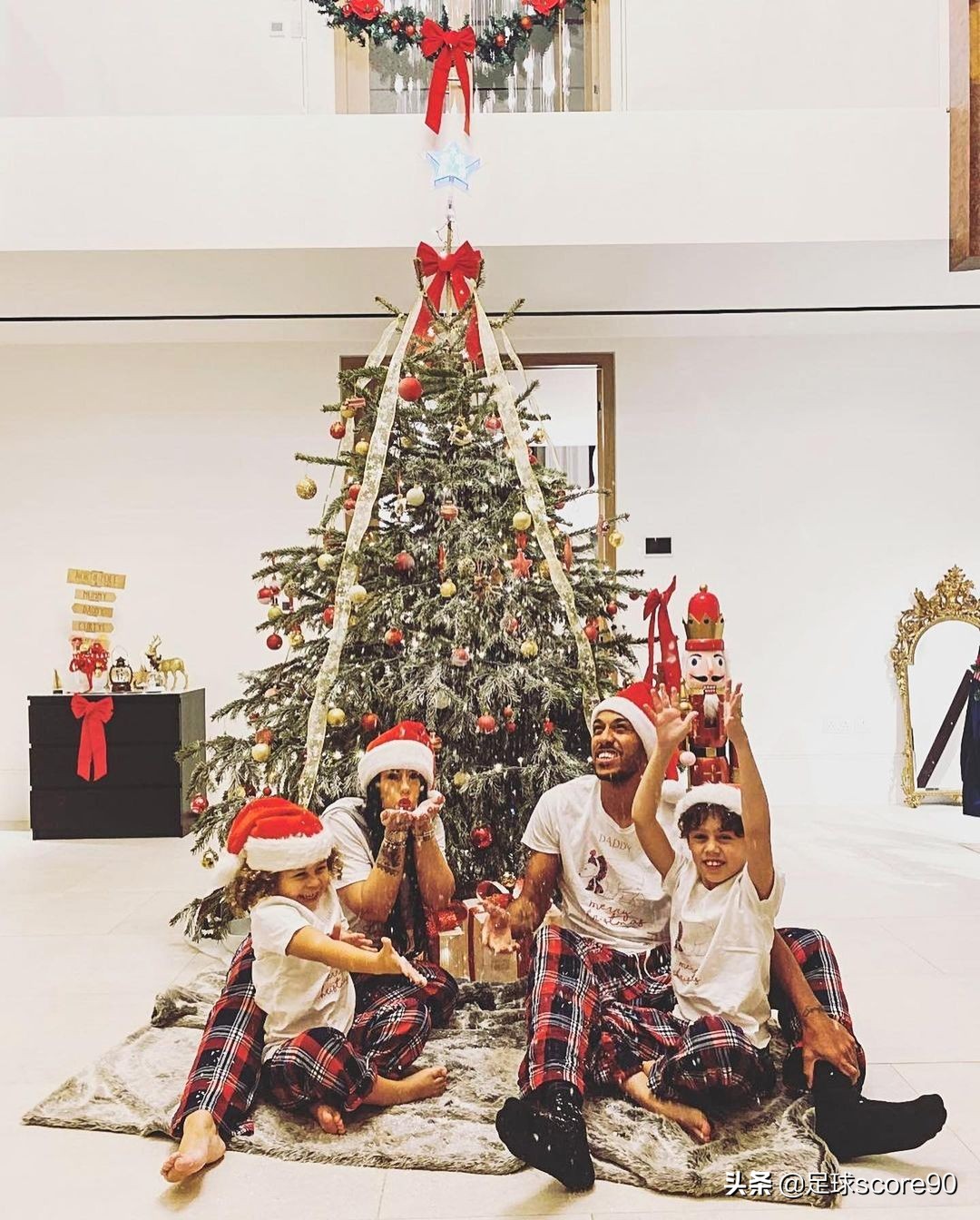足球明星圣诞照,足球明星们的合照