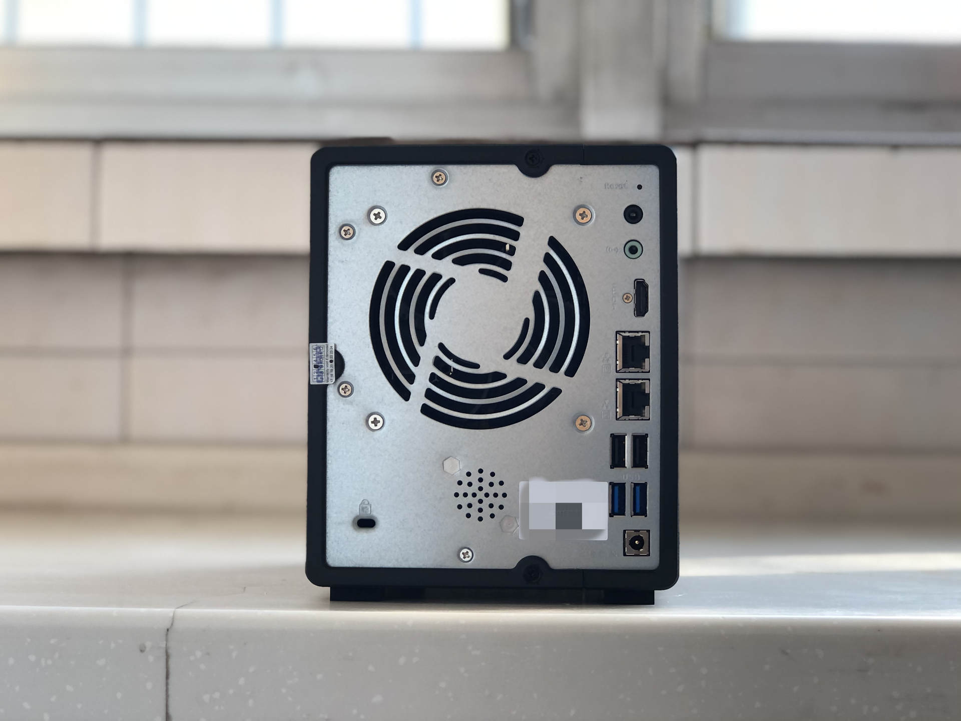 群晖和威联通哪个好玩,群晖与威联通互相同步