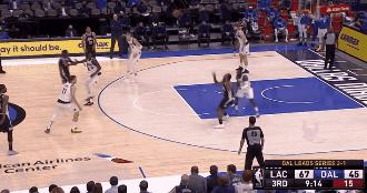 伦纳德招牌动作中投,伦纳德极限后仰绝杀走步