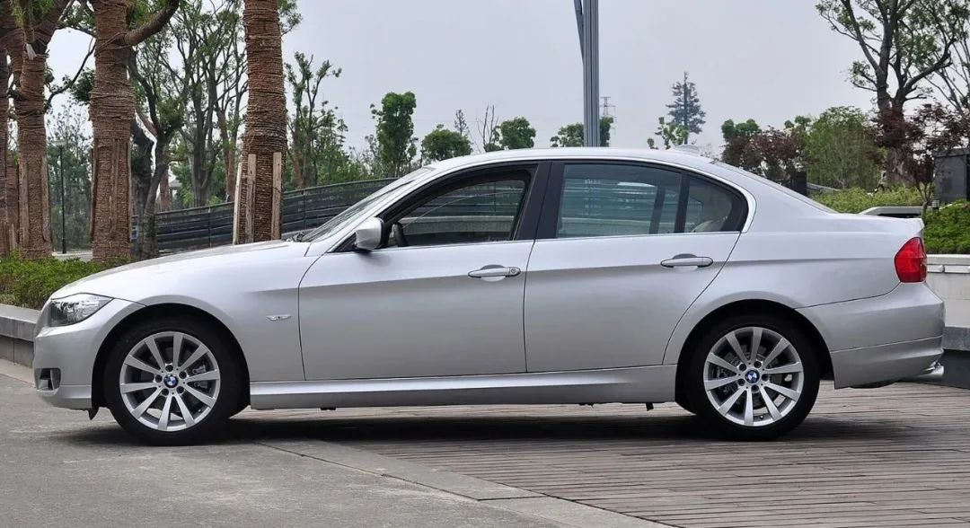 奔驰哪款车最值得入手2023款,入门级奔驰哪一款二手车值得购买