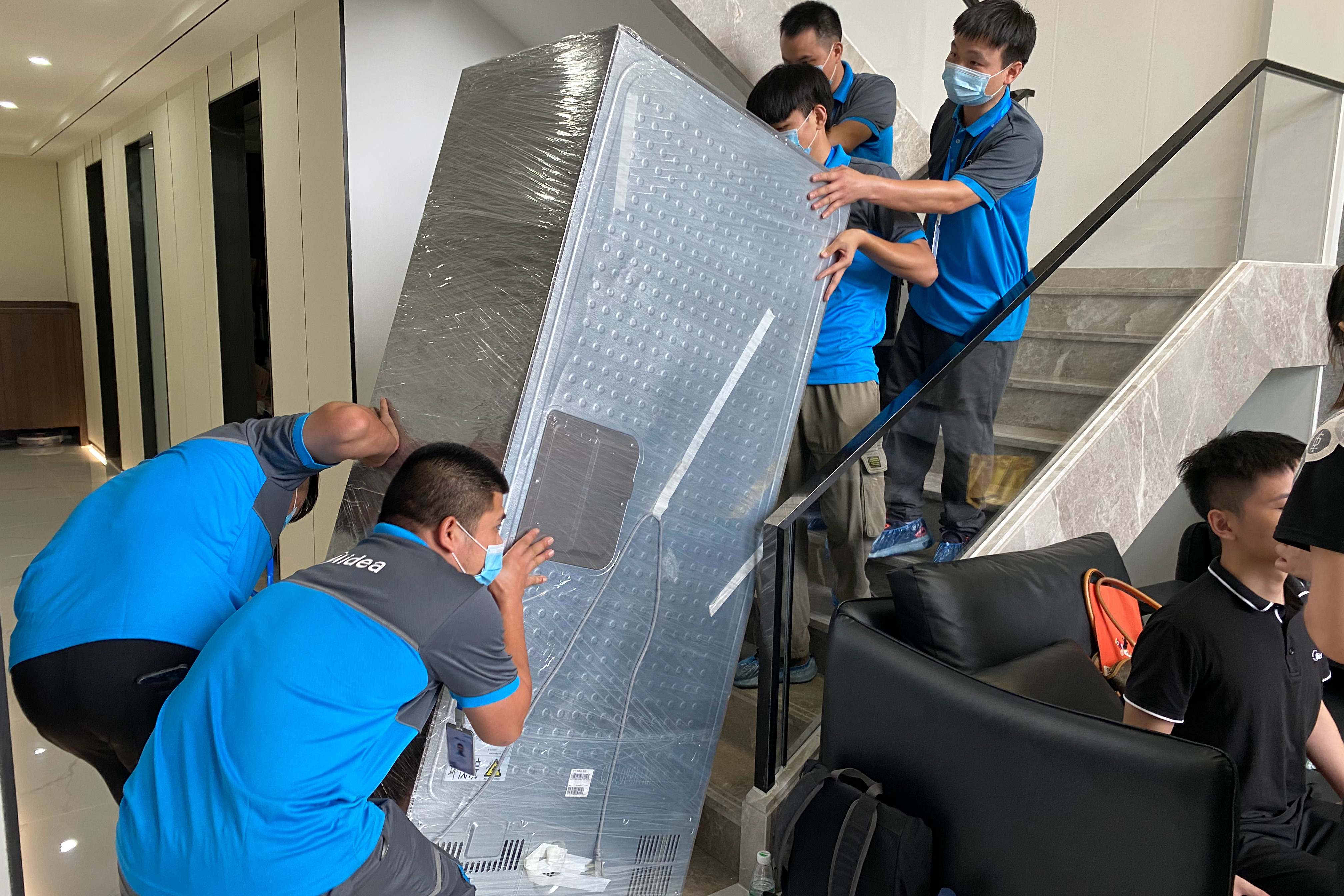 一字冰箱和十字冰箱哪个好,十字对开法式冰箱哪个门好