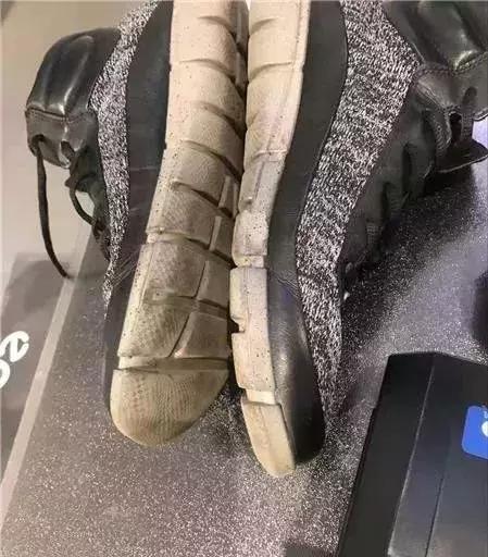 近千元买新鞋穿10多天开胶海上嘉年华澳乐购竟说跟他们关系不大?