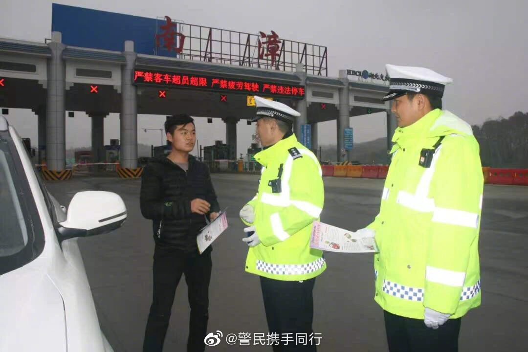 月圆时团圆时,月圆之夜让我们欢聚一刻