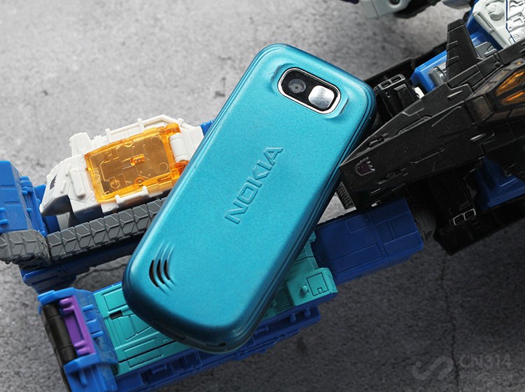 诺基亚2系列的手机,诺基亚2代