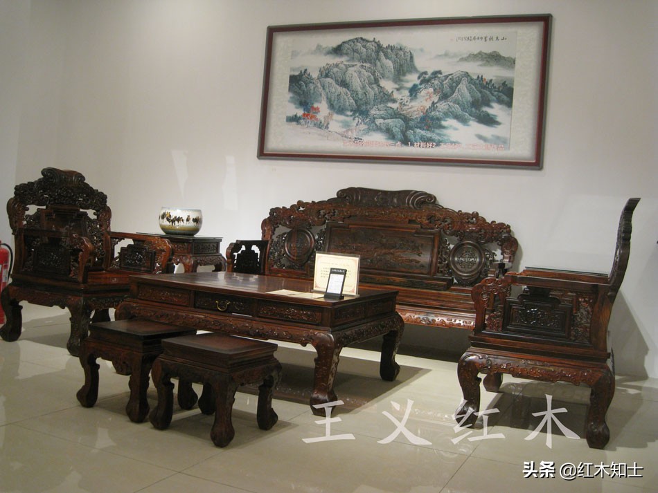 到手的红木沙发，不知道坐垫哪里搞？一起来湫湫