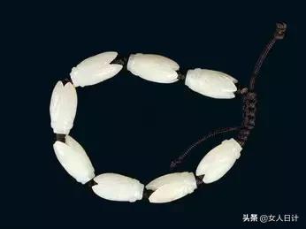 最适合穷人玩的5种手串,土豪看价值连城的东西