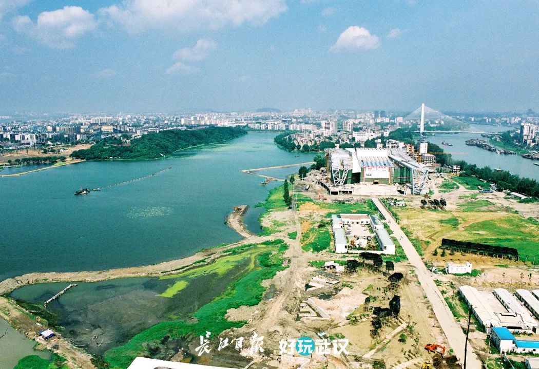 武汉70周年的变化发展,湖北武汉70年荆楚巨变