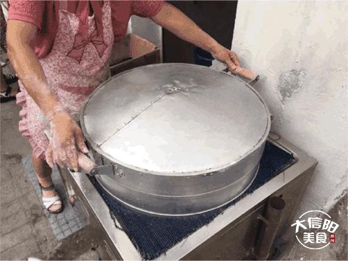 探店:信阳这家十年无名包子铺,据说排队到腿软也要吃?