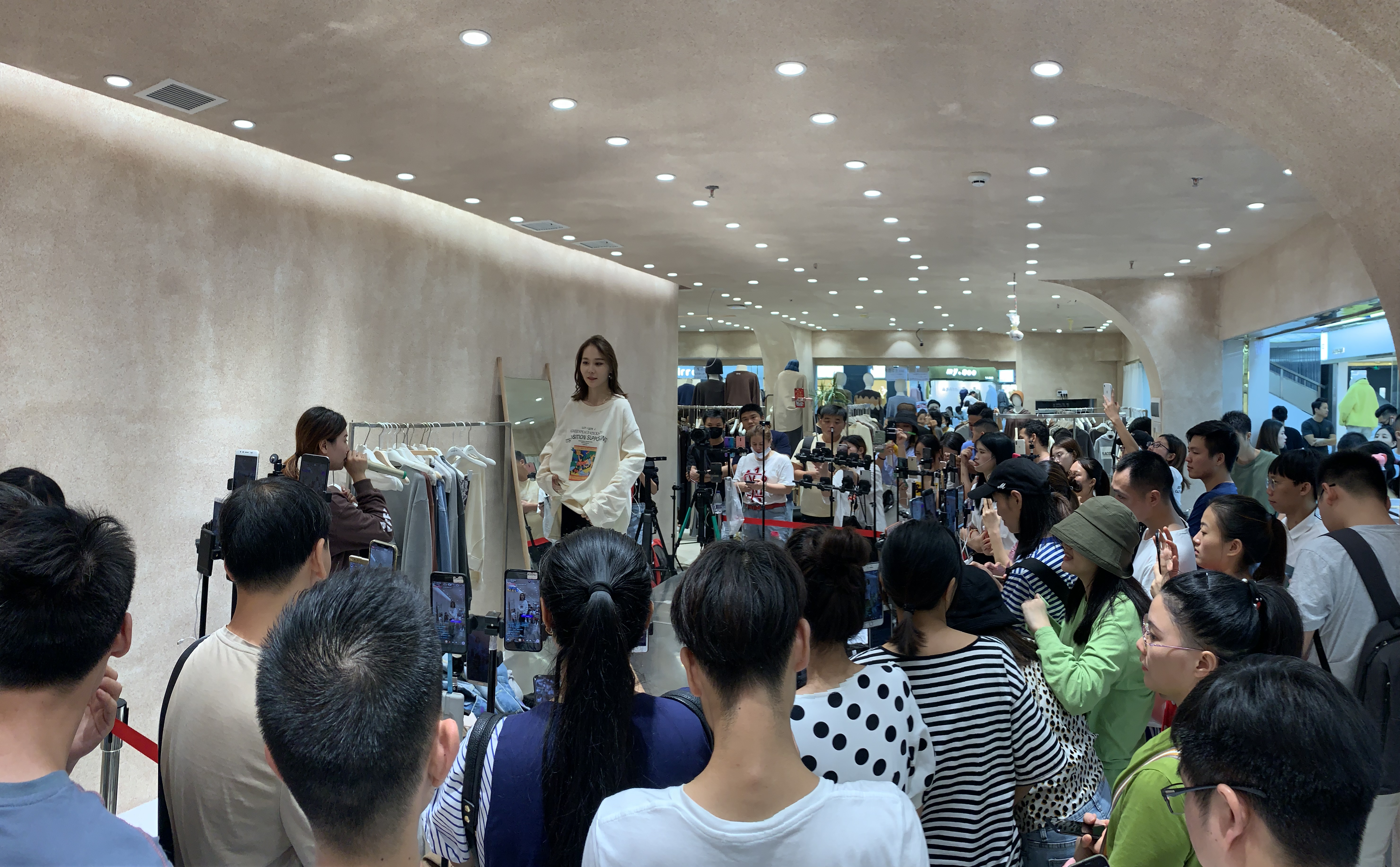 广州市天河区沙河服装批发市场,沙河服装批发市场是属于哪个区的