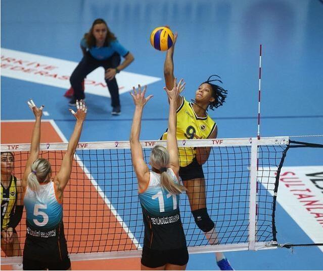 错过博斯科维奇不想再错过她，土耳其女排疑似归化19岁天才少女