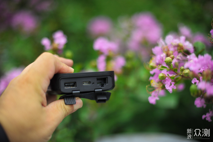 老相机要WIFI,试试RAVPower无线多媒体文件宝