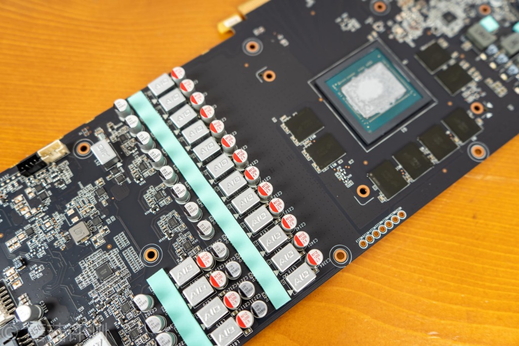 索泰rtx2060深度评测,索泰1060显卡拆解图