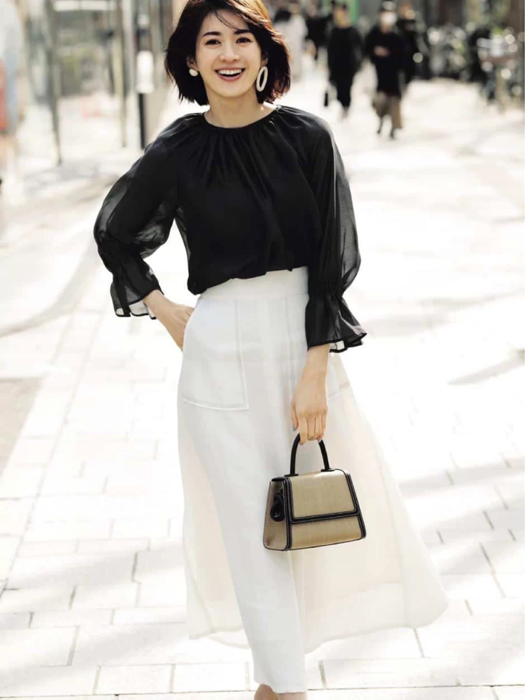 衬衫搭配半身裙优雅又时髦,衬衫搭配半身裙今夏这么穿超时髦