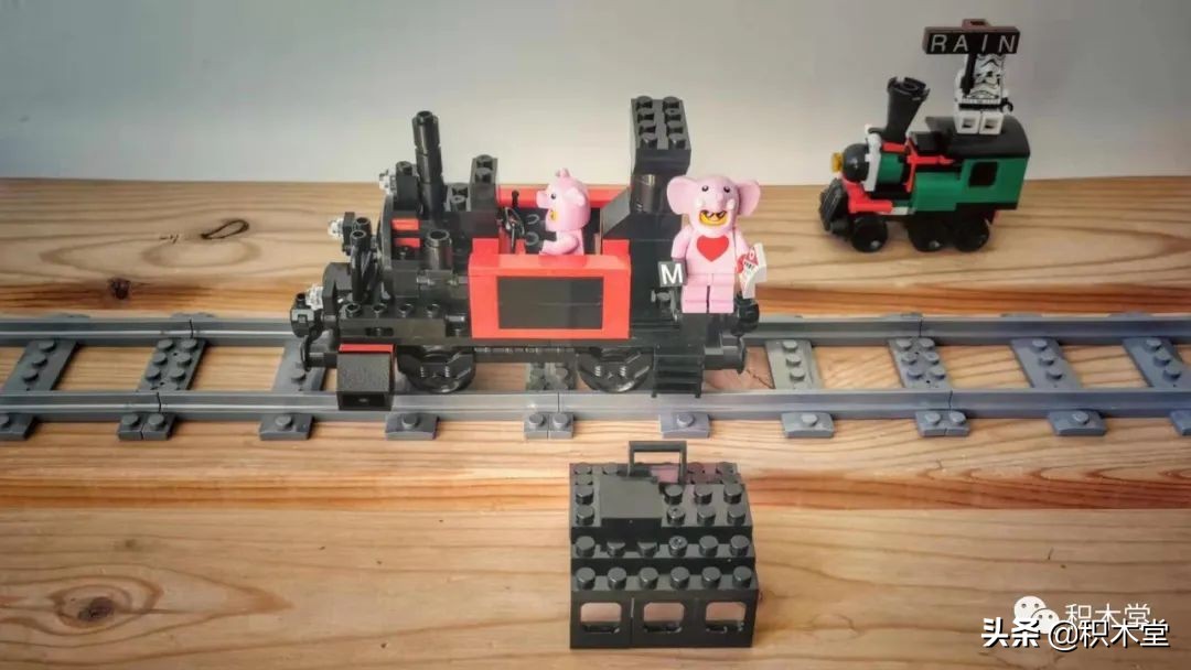 乐*官高**方套内moc最多的一款10183