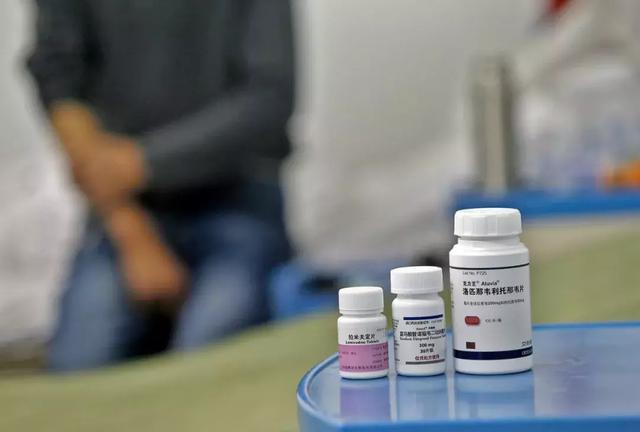 艾滋试纸大药房有卖吗,网上购买的艾滋病试纸准确检测