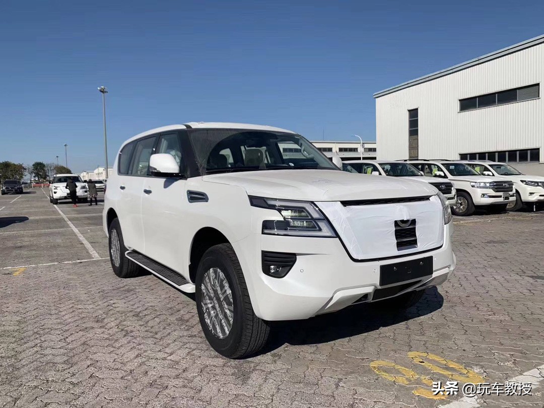 尼桑途乐y62丰田霸道2700怎么选,途乐4.0和丰田霸道4.0哪个更好