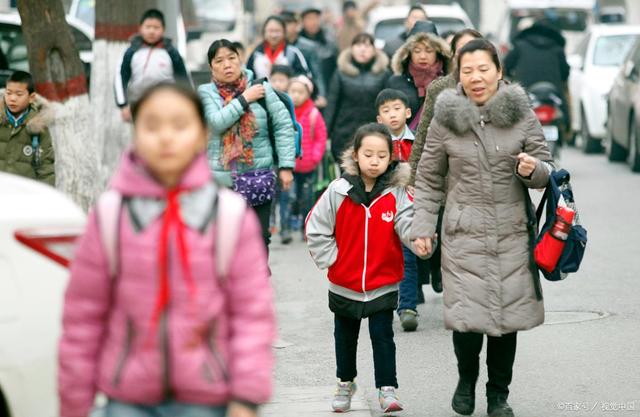 如何为孩子挑选好书包,孩子要上小学了选什么书包好