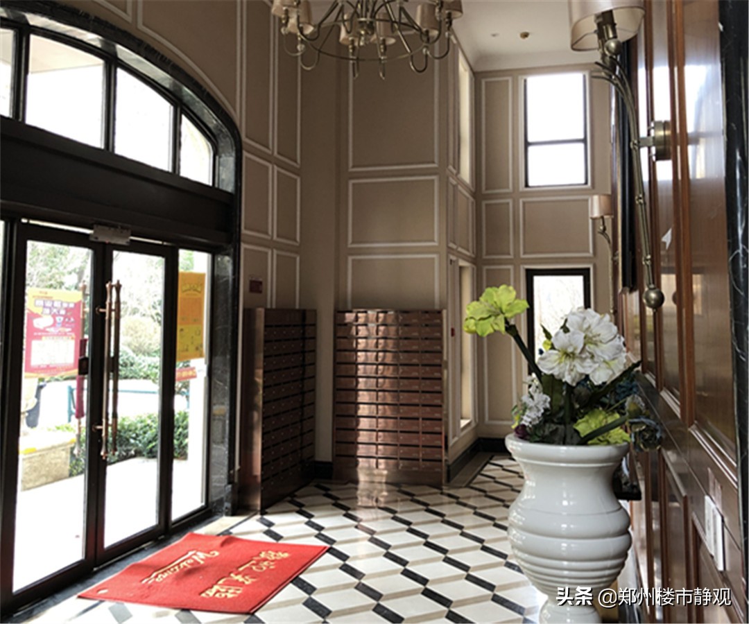 贾鲁河锦艺,贾鲁河边看融创龙府