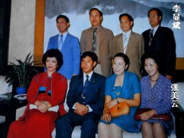 55年前李显斌驾机叛逃，在台湾获奖280万，娶美女为妻，最后怎样