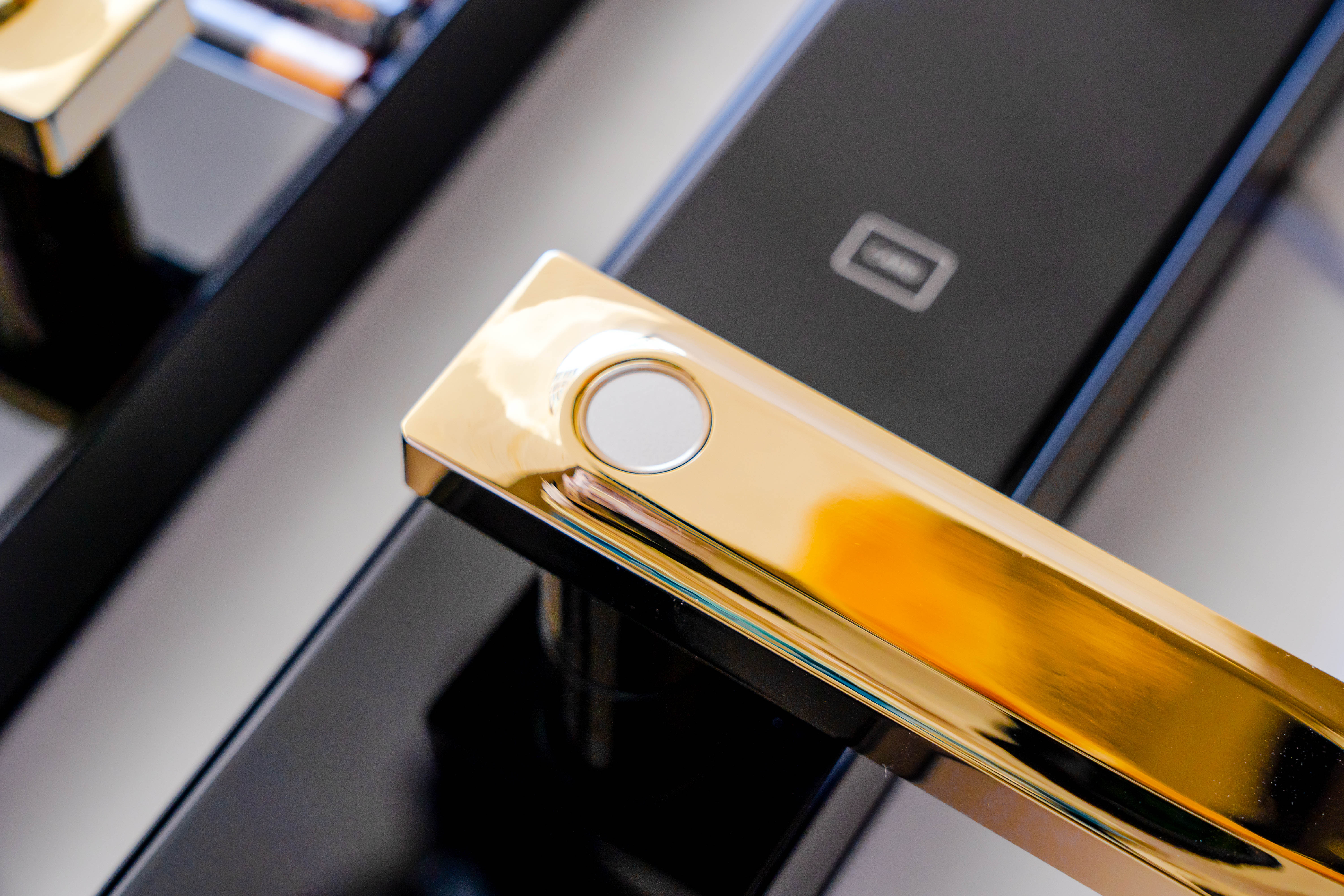 欧瑞博智能门锁s2最初密码为多少,欧瑞博s2门锁添加卡片