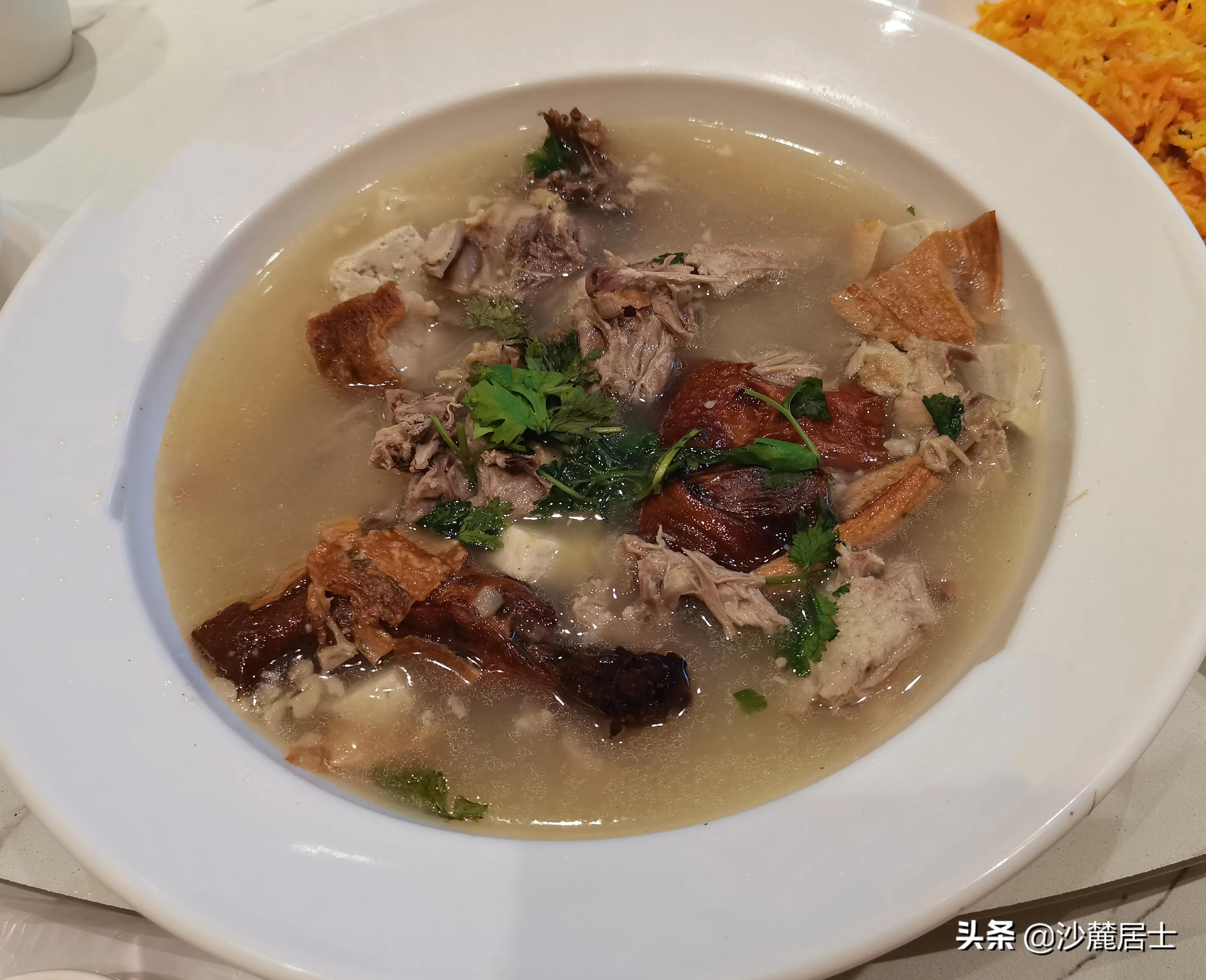 1000000元一桌的婚宴都有什么菜,大名婚宴都有什么菜