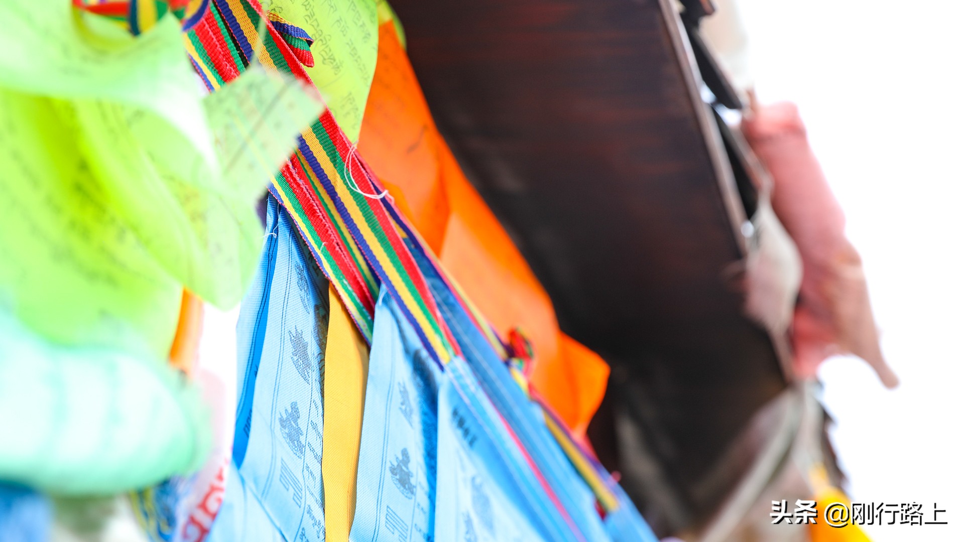 鄂尔多斯的伊克昭敖包，被誉为中国第一敖包，免费开放