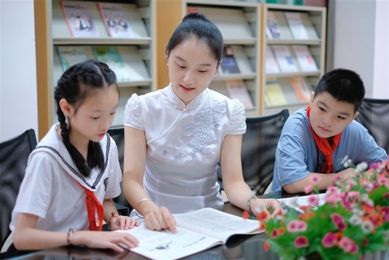 鏂伴灏忓鏁欒偛闆嗗洟,娴欐睙鏂伴灏忓鏁欒偛闆嗗洟