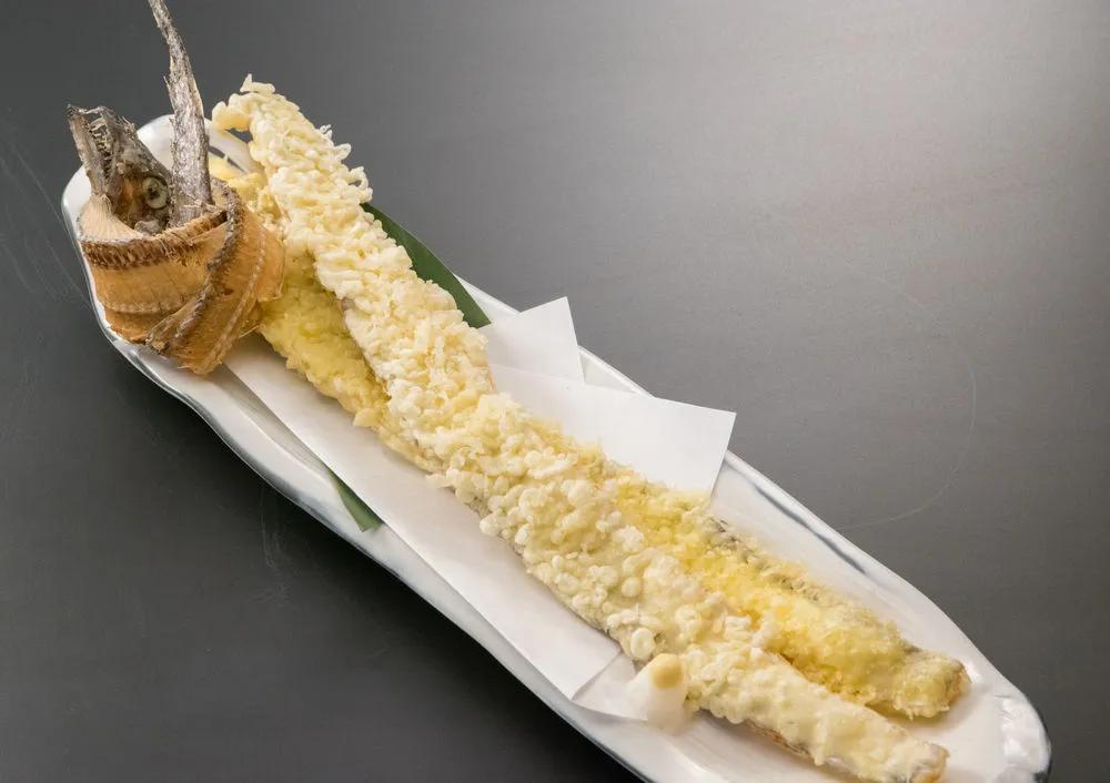 带鱼为什么成为中国最平民的海鲜,真正深海里的带鱼