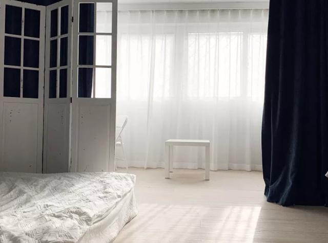 女孩花8000元改造出租屋,女生花50000改造上海出租屋