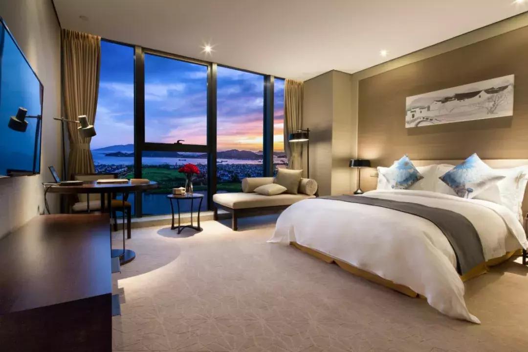 普陀山岛上海景酒店推荐第一名,海天一色面朝大海的度假酒店推荐