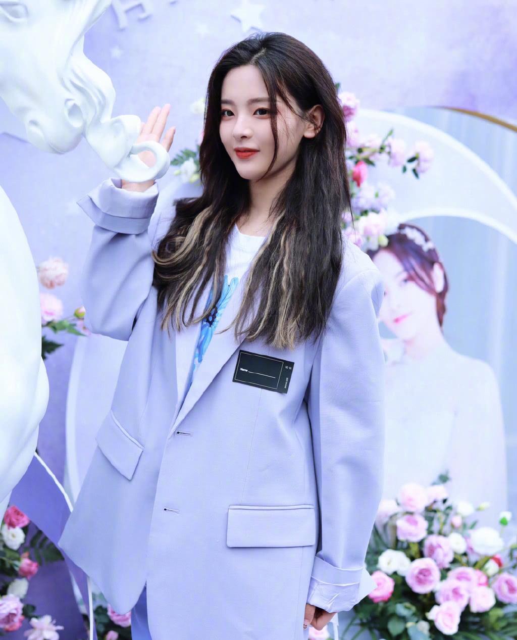 一周飙涨的95后女明星十强之首是谁？宋祖儿黄霄云杨超越关晓彤