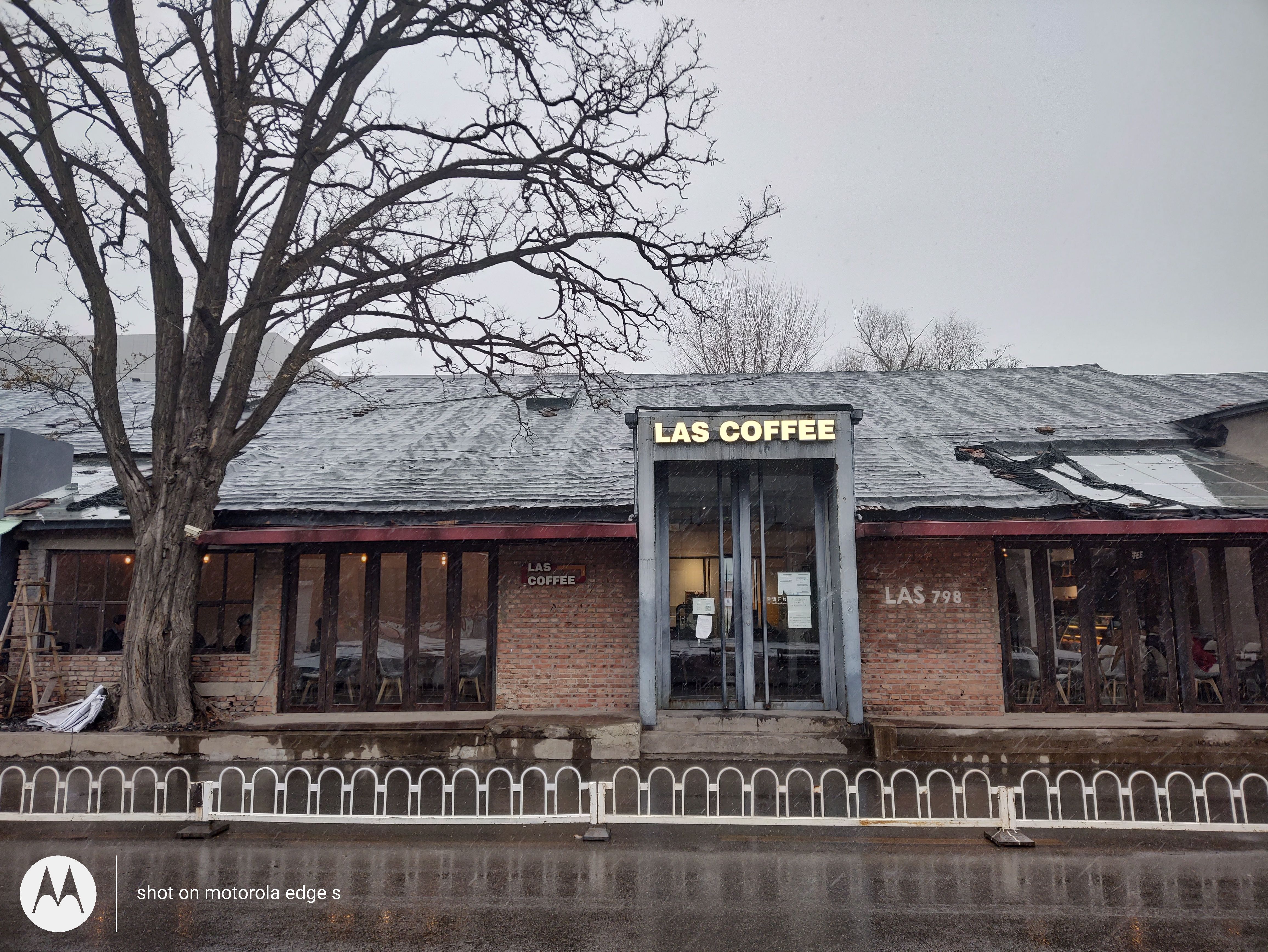 motorolaedges2022,motorolaedges30屏幕评测