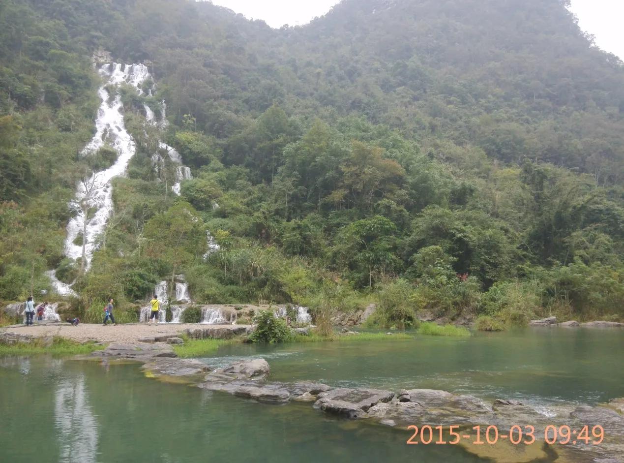 黄果树荔波小七孔苗寨镇远两日游,千户苗寨梵净山黄果树三日游