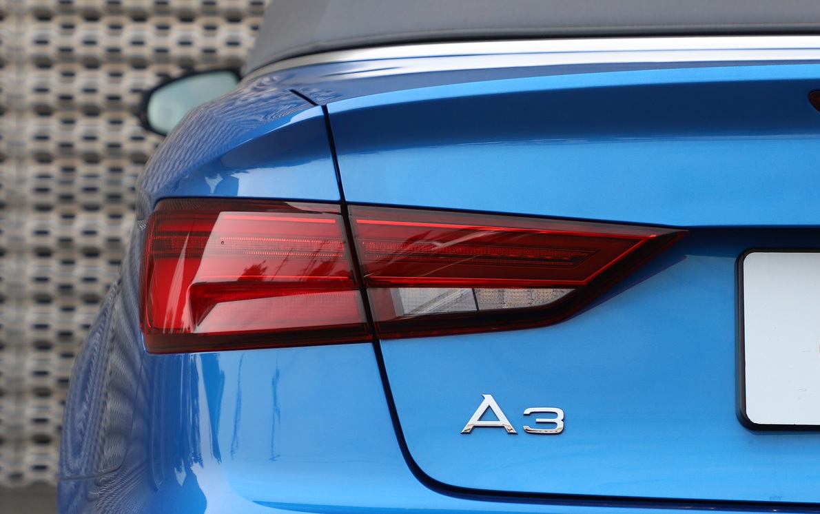 双门四座的顶级豪车,两百万舒适度最好的四座敞篷车