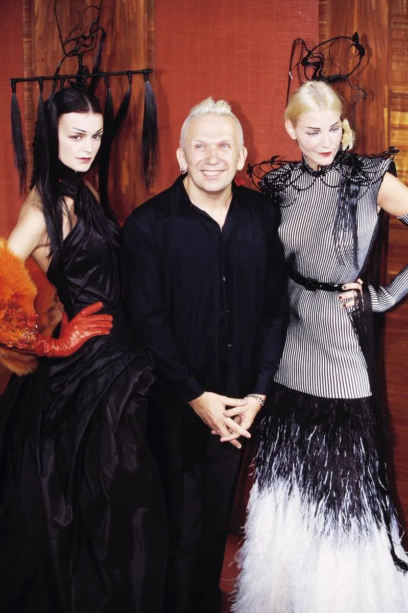 明星都穿的旗袍,中外女明星穿旗袍