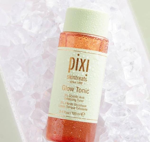 提亮肤色的爽肤水测评:让肌肤爆出水,从此远离肌肤干燥起皮