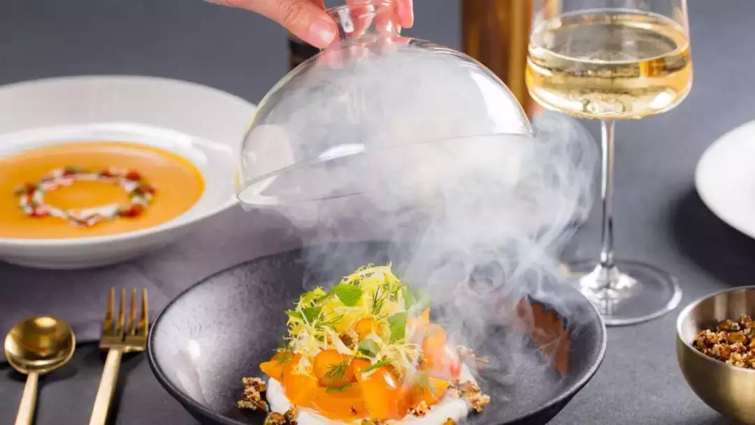 牛排礼仪英文,西餐英语口语牛排