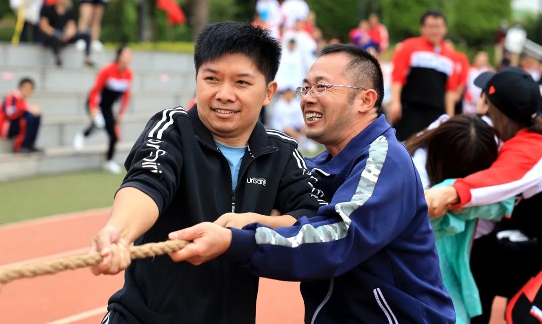 精彩难忘，未来可期，向着阳光奔跑吧！福清文光学校小学部第七届田径运动会闭幕式