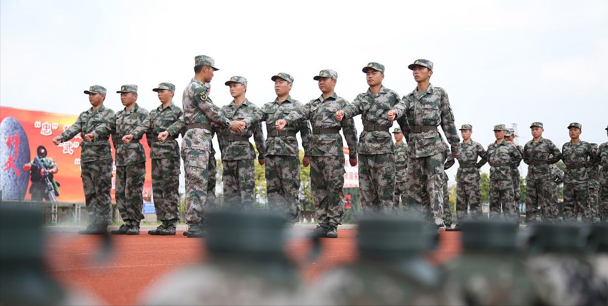 义务兵去当兵需要什么条件,当兵两年义务兵有前途吗