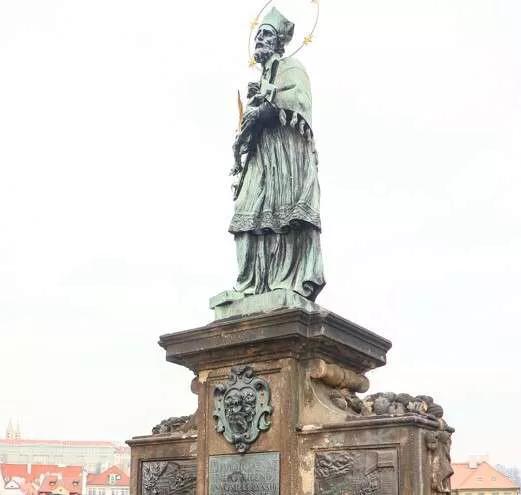 捷克布拉格好玩吗,捷克布拉格一天一夜怎么玩