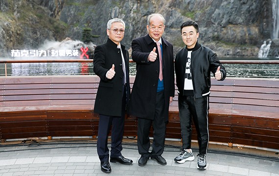 鍔查湼鐢疯鏉庡畞,鏉庡畞鐢疯灞曠ず