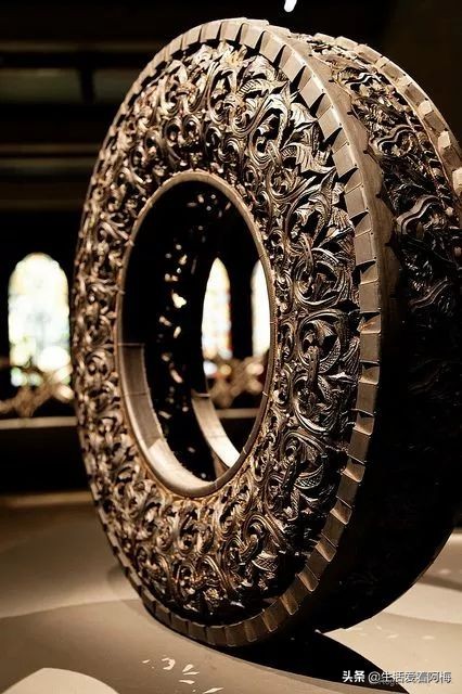 旧轮胎怎么改造成家里的装饰品,旧轮胎变废为宝炼油