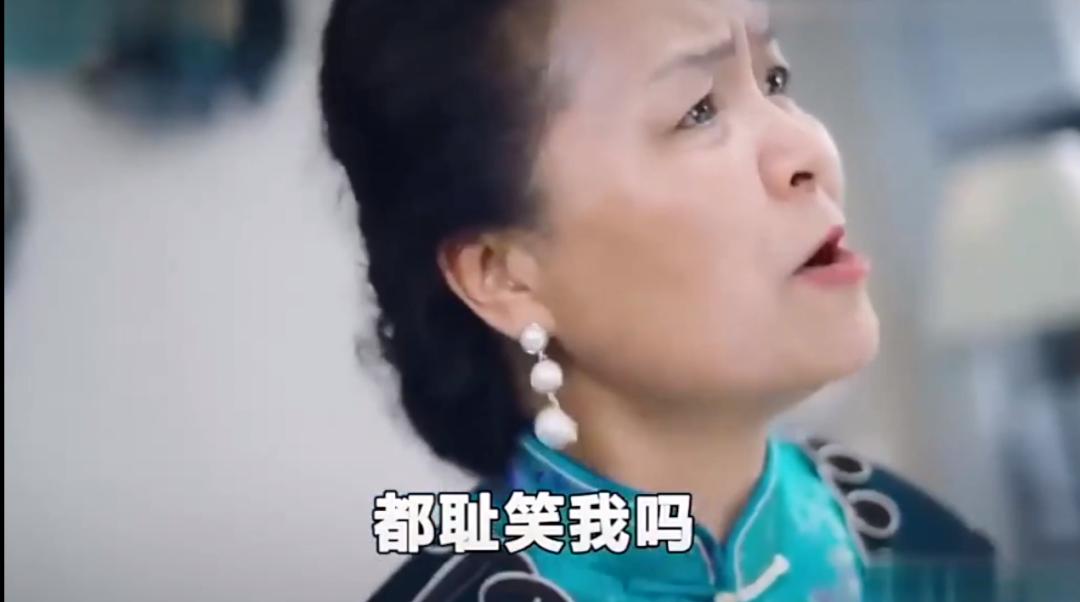 我们采访了歪嘴战神本人，并问了他当赘婿到底是什么感受