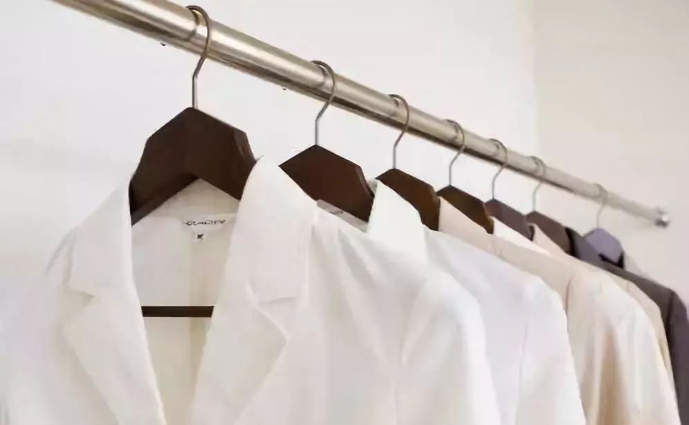 衣服的好坏应该去哪里鉴别,简单几招教你轻松判断衣服质量