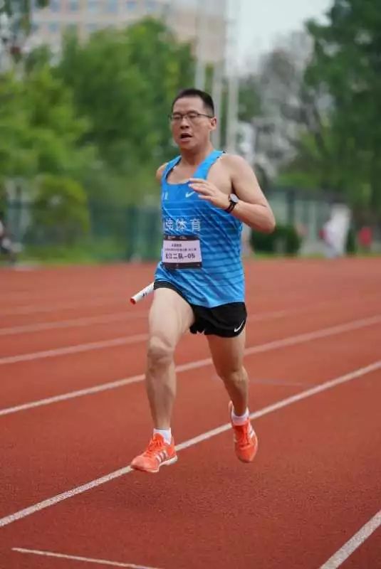 跑步11.5公里每小时,跑步1700公里减肥多少