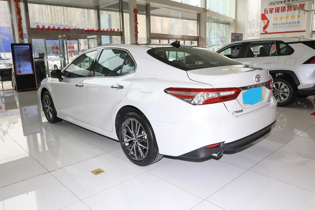 丰田凯美瑞2.5自吸油耗实测多少,12年丰田凯美瑞2.5g豪华二手油耗