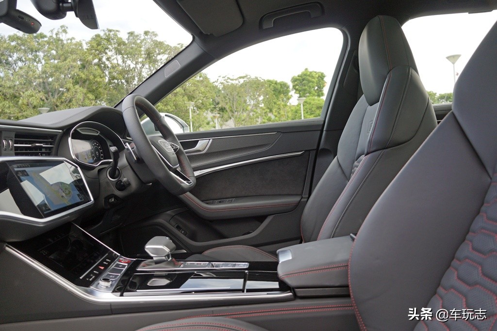 2021款奥迪rs6驾驶体验,22款奥迪rs6旅行版