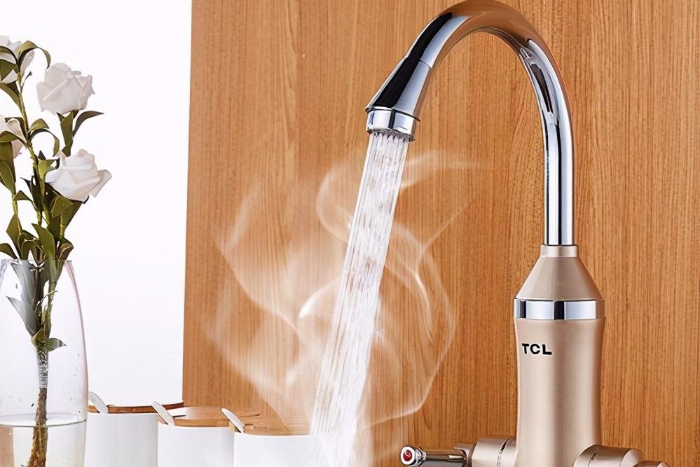 热水器选择空气能太阳能电热水器,热水器选空气能还是电热水器