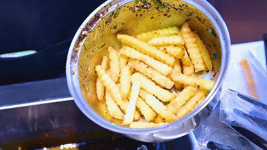 徐州新晋神店!全球疯抢的小吃都来苏宁负一层了!100元吃一半