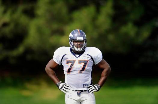 225磅有多重,nfl橄榄球225磅卧推纪录